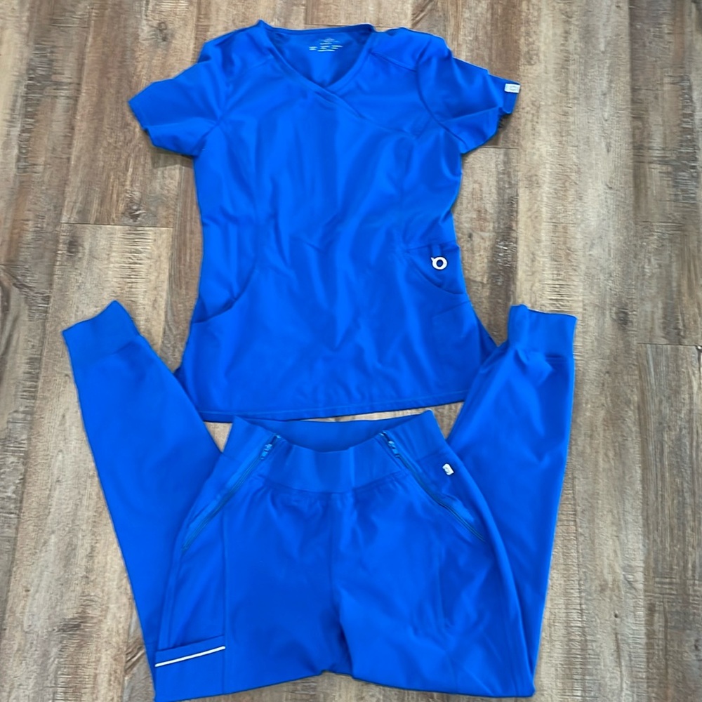 Cherokee Infinity royal blue scrub set